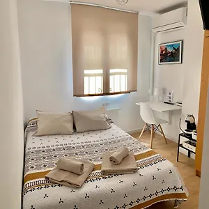 Couette-café Gonzalez, Málaga